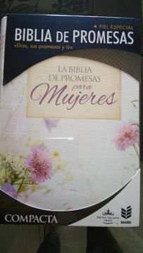 Biblia de Promesas Compacta Floral