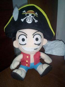 Peluche Monkey D. Luffy sombrero pirata