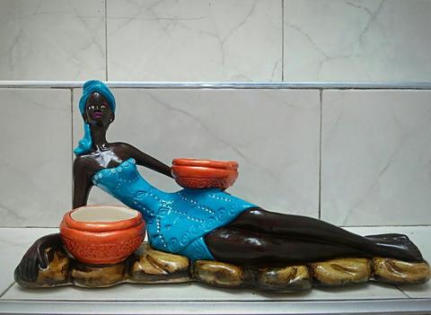AFRICANAS EN PORCELANA