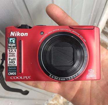 Camara Nikon Full Hd s8100