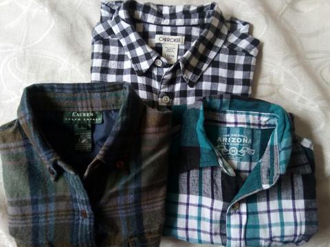 3 Camisas Leñadoras marcas: Arizona, Ralph Lauren y Cherokee para niño, usadas