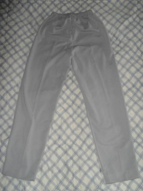 Pantalon de sudadera gris talla 28 y 30 DISEÑO MODERNO