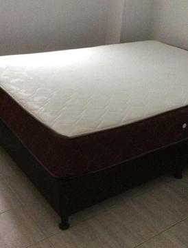 Base Cama Doble mas colchon