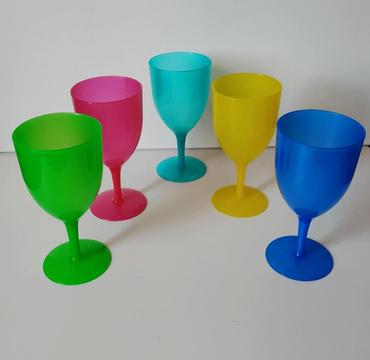 Set De 5 Copas Plásticas De Colores /fiesta/reuniones