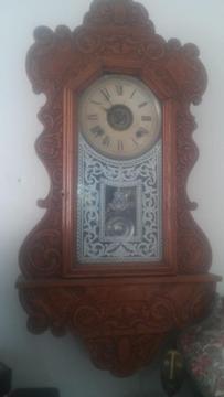 Reloj antiguo de 1880