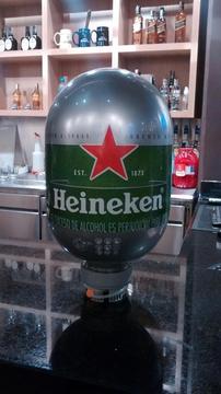 Vendo Barril Heineken Decorativo