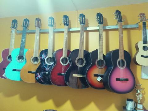 Guitarras Acústicas Nuevas