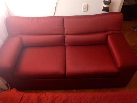 Se Vende Sofa Cama Color Rojo Vivo