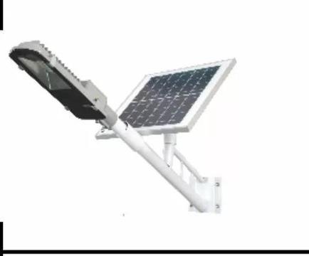 Reflector Lámpara Solar Exteriores O Interiores 50w Garantía 2 Años