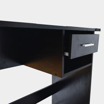 escritorio de computador pc mueble de madera mdf color negro 1 solo cajon. ZERILANKA SAS
