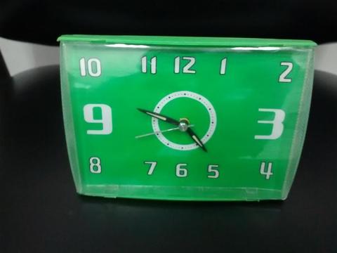 RELOJ DESPERTADOR DE MESA NUEVOS, DIFERENTES ESTILOS PRACTICOS