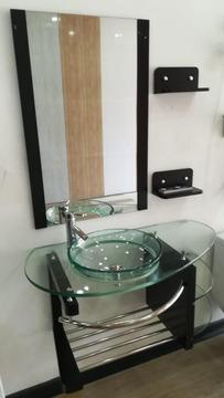 Mueble para Baño en Vidrio Incluye Grifo, Espejo y Repisas