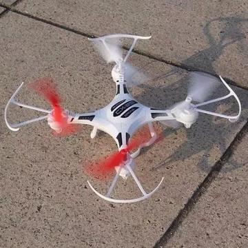 Drone Cx29 Quadcopter Con Cámara Sd Control De 6 Canales