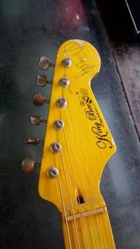 Strat King Bee Usa Maple