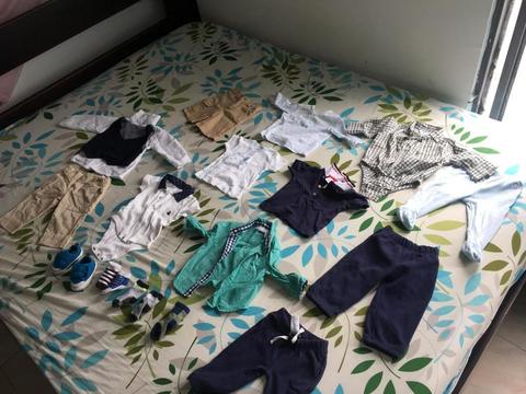 Vendo lote de ropa para bebe de 3 a 9 meses