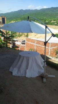 PARASOL PARA FIESTAS Y REUNIONES SOCIALES