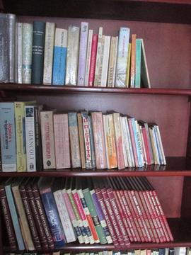 Libros usados de Literatura y Enciclopedias