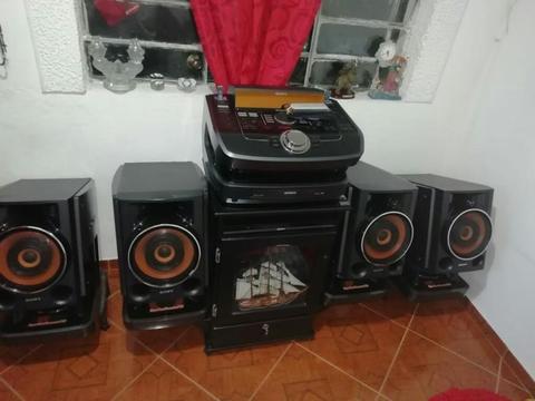 Vendo Equipo de Sonido Sony