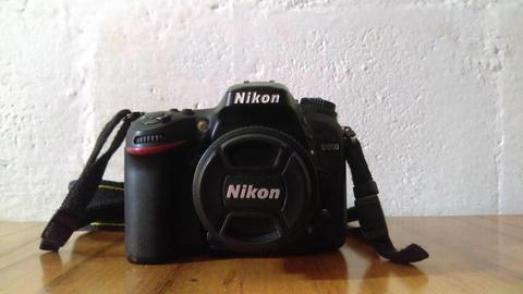 Camara Nikon D7200 en perfecto estado