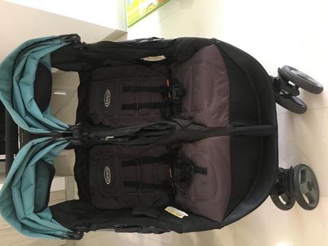 Graco Fastaction Fold Duo Click Connect Stroller by Graco