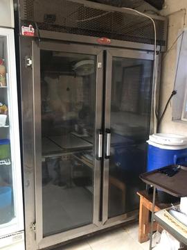 Gangazooo Se vende congelador y refrigerador industrial