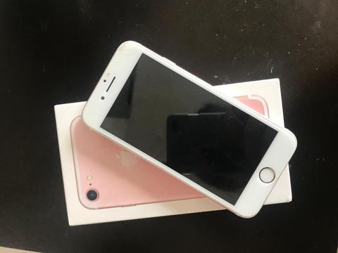 iPhone 7 32 gb