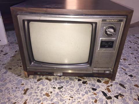 TV antiguo a color!!!!