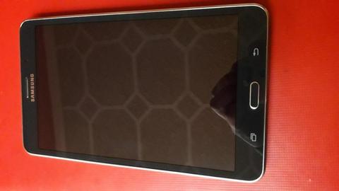 Tablet Samsung Galaxy Tab 4 Sm-t231 3g De 7 Pulgadas sin cargador