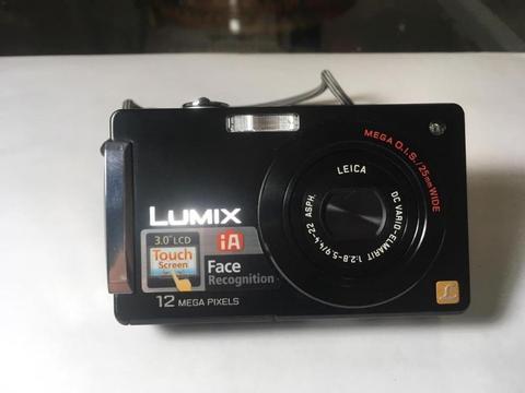 Cámra Nikon Lumix DMC-fx580