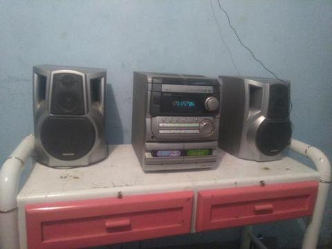 Vendo Miniequipo Marca Aiwa. Am Y Fm