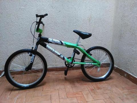 Bicicleta Extreme Tornado 130 mil pesos Negociable para niño