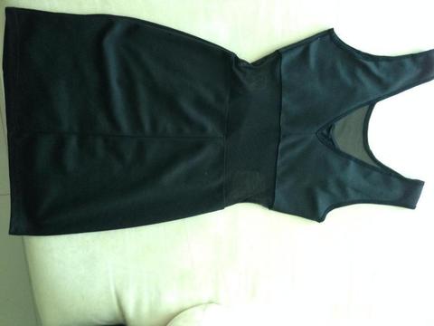 Vendo Vestido negro marca Love Republic talla S