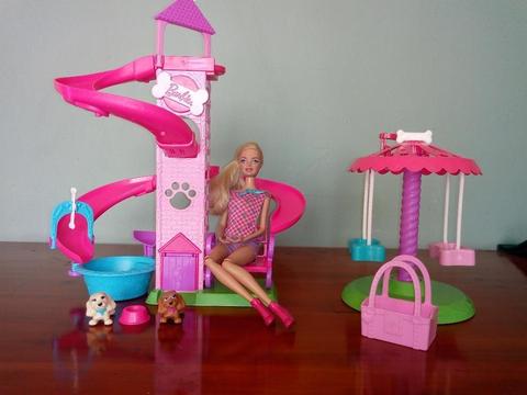 Parque de Perritos de Barbie