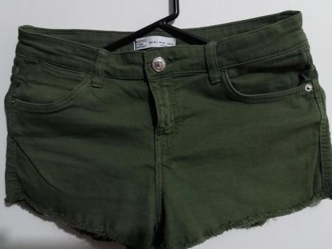 Short nuevo marca Bershka