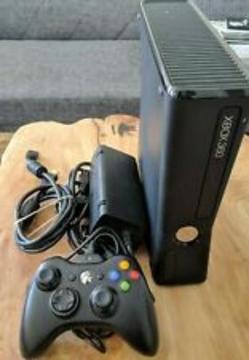 Xbox 360 Slim