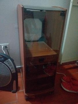 Vendo Mueble para Equipó