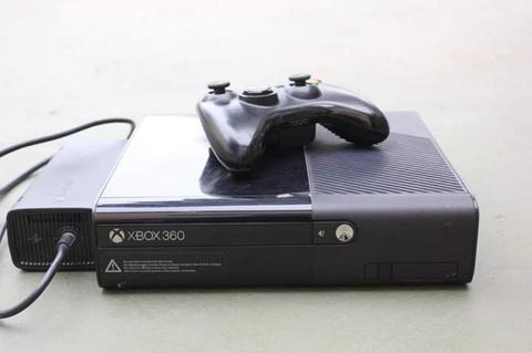 Xbox 360 Super Slim