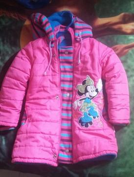 Se vende Chaqueta para Niña Talla 6