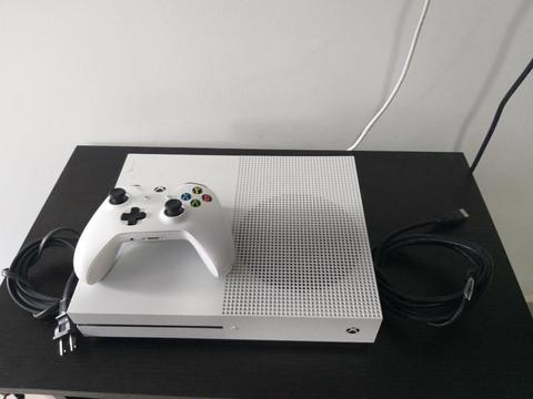 Xbox One S 1tb,4k, Como Nueva Y Garantia