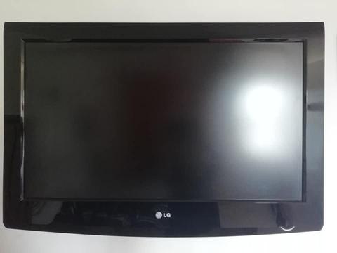 televisor LCD marca LG