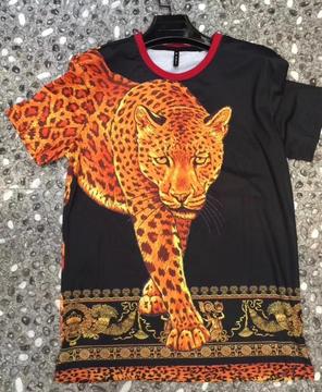 camiseta versace gepardo estampada hombre negra