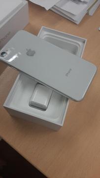 iPhone 8 64gb Silver