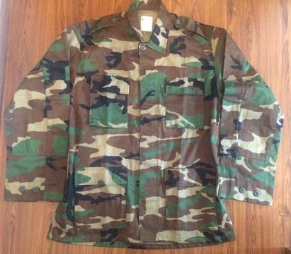 Chaqueta Militar nueva