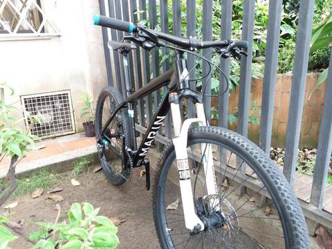 Bicicleta Marin Bobcat Trail 7 27.5