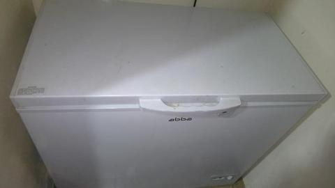 Refrigerador de 142 Litros