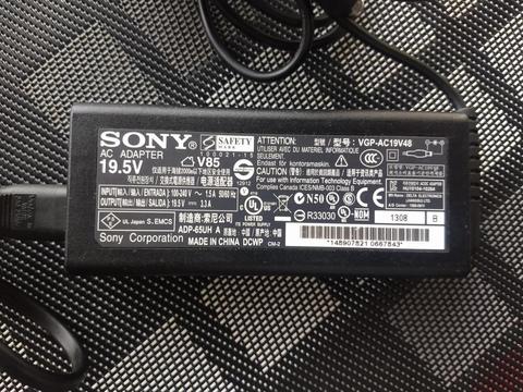 Cargador Sony Vaio Original VGP-AC19v48