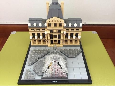 Lego Louvre
