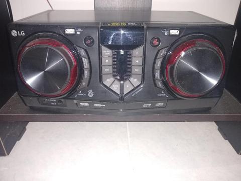 Equipo de Sonido Lg Cj44 Casi Nuevo