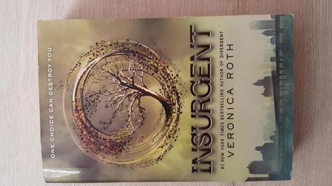 Insurgent - Veronica Roth