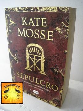 Libro Kate Mosse – El Sepulcro Pulgas Ciberneticas